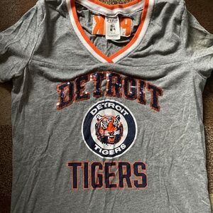 Detroit Tigers PINK Shirt